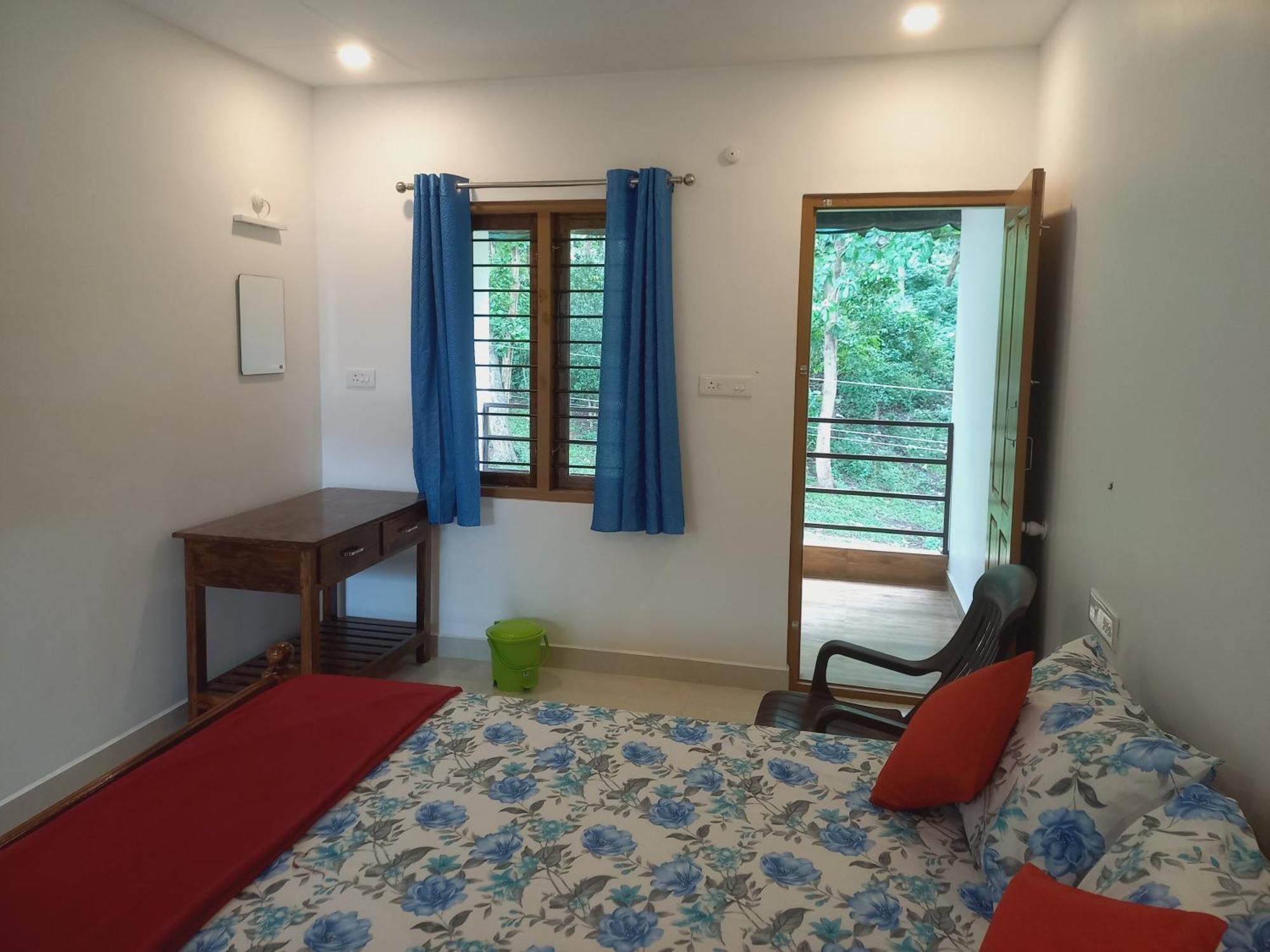 Wild Window - Forest View Homestay Thekkady Esterno foto