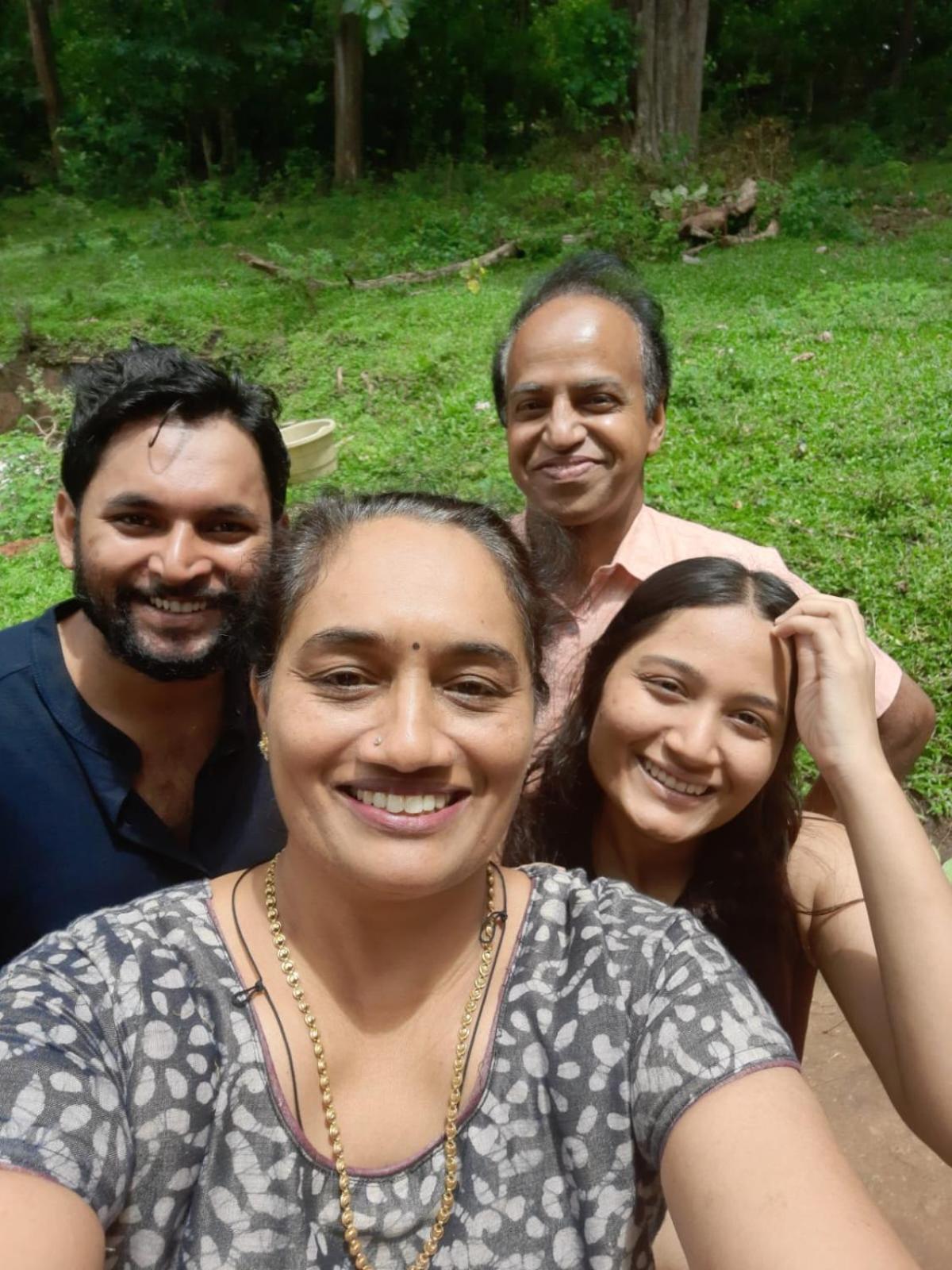Wild Window - Forest View Homestay Thekkady Esterno foto