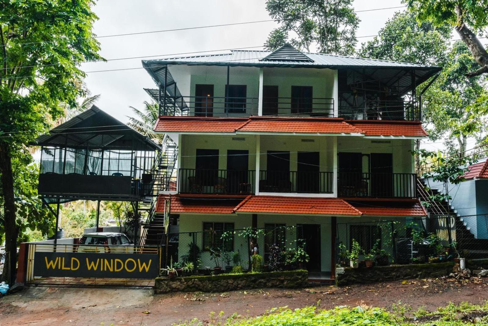 Wild Window - Forest View Homestay Thekkady Esterno foto
